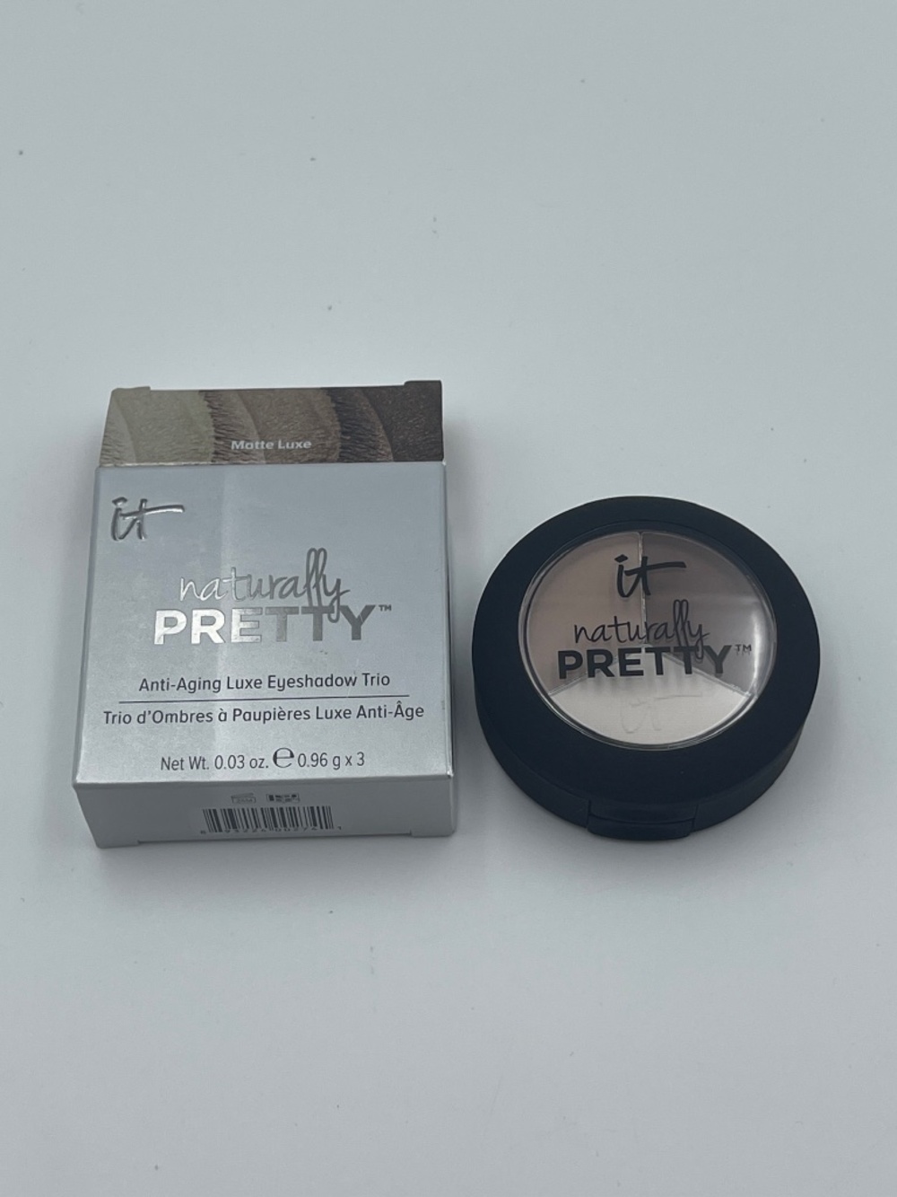 NEW IT Cosmetics Naturally Pretty Anti Aging Eyeshadow Trio .96 g*3 -Matte Luxe - Picture 3 of 7